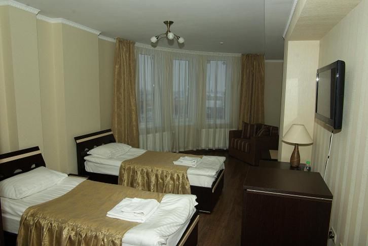 Отель Hotel Deluxe Городенка-18