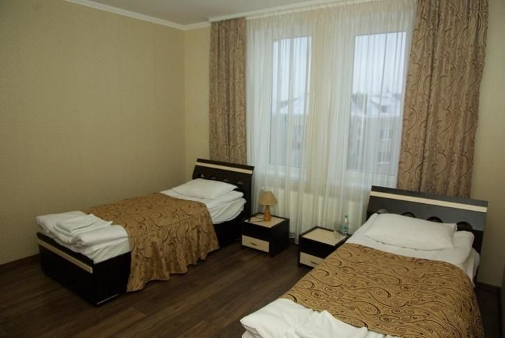 Отель Hotel Deluxe Городенка-11